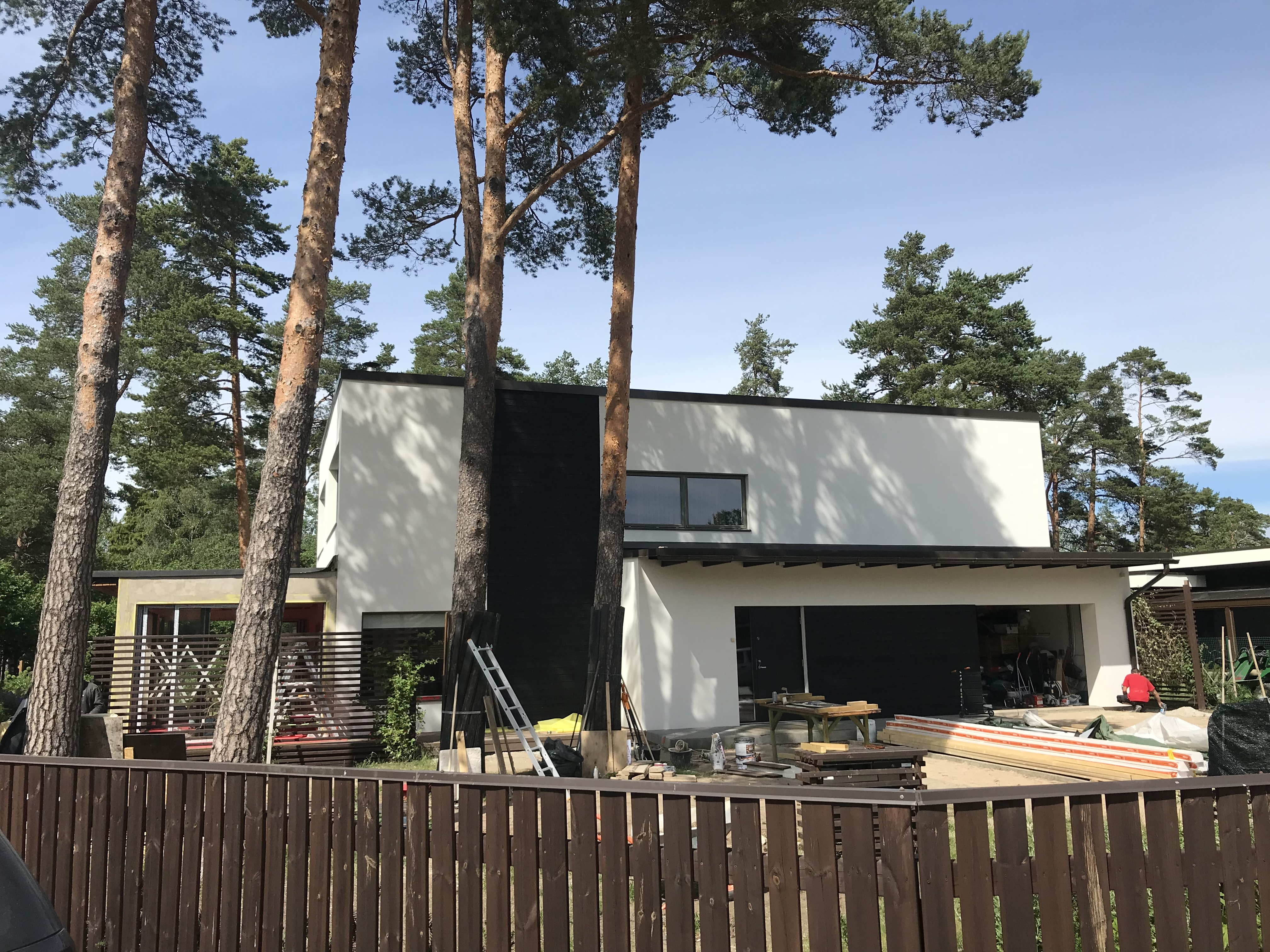 Fassaadi Soojustamine ja viimistlemine Saku maja eest